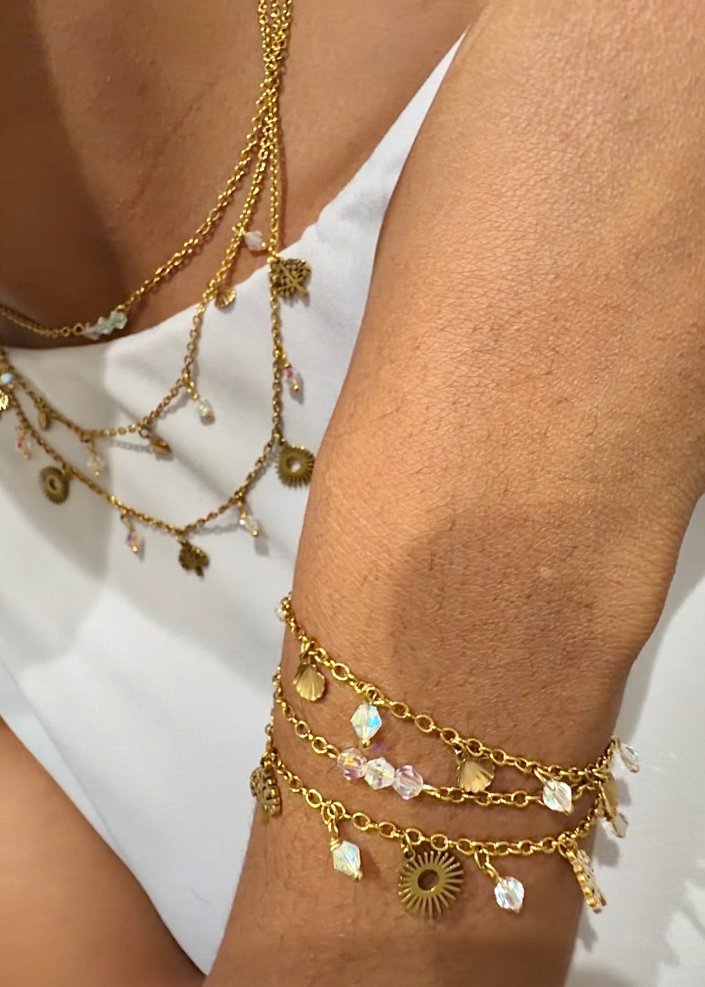 Collier 3 cristaux doré